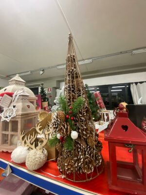 ALBERO DI PIGNE